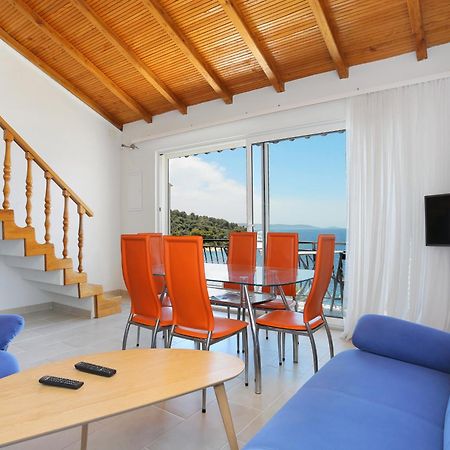 Apartments By The Sea Okrug Donji, Ciovo - 16657 Donji Okrug  الغرفة الصورة