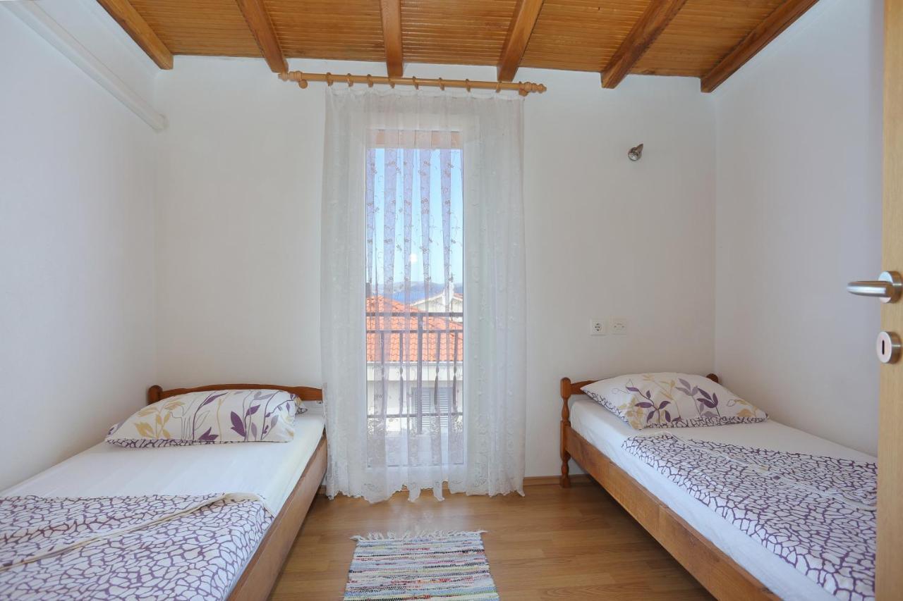Apartments By The Sea Okrug Donji, Ciovo - 16657 Donji Okrug  المظهر الخارجي الصورة