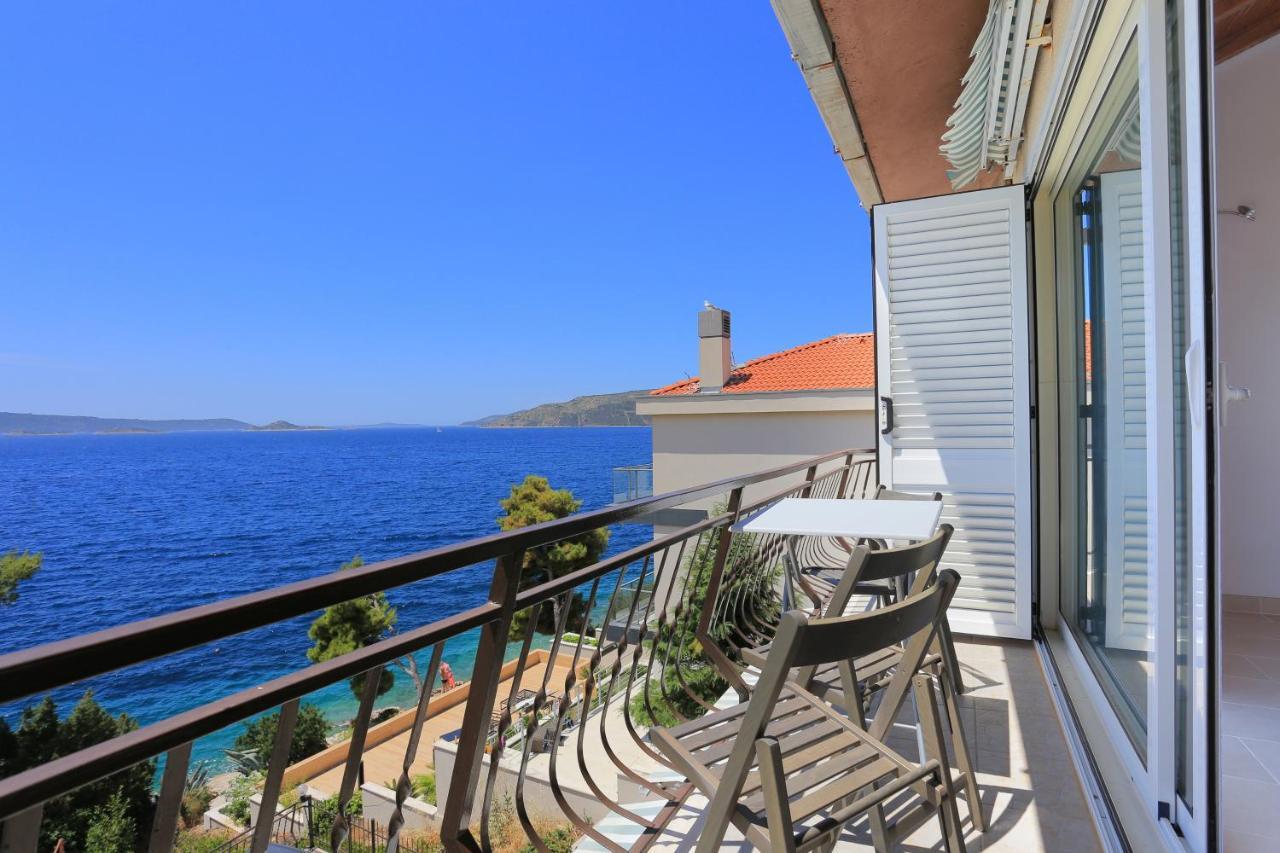 Apartments By The Sea Okrug Donji, Ciovo - 16657 Donji Okrug  المظهر الخارجي الصورة