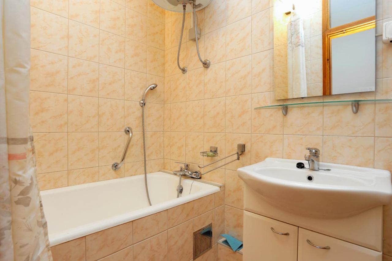 Apartments By The Sea Okrug Donji, Ciovo - 16657 Donji Okrug  المظهر الخارجي الصورة