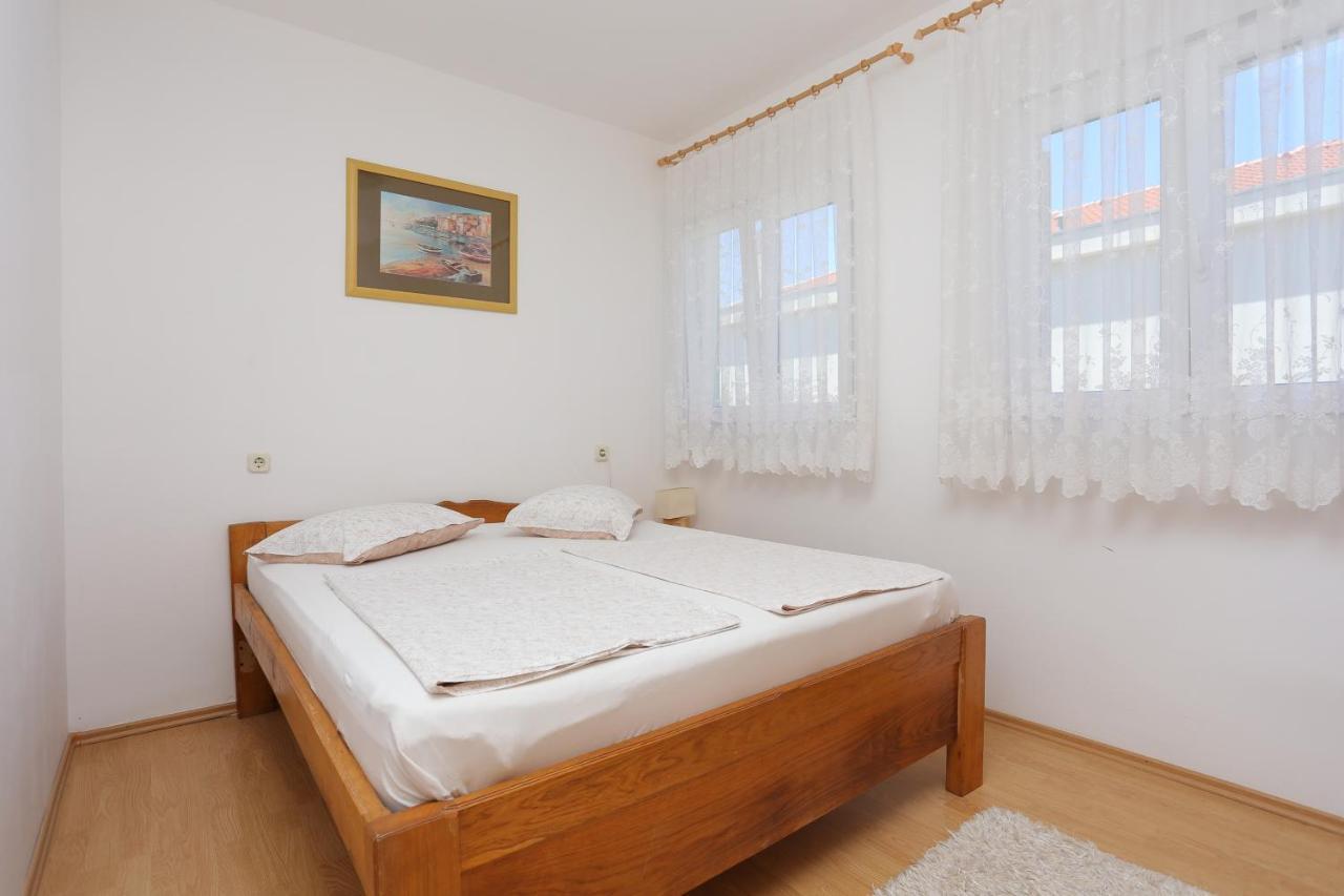 Apartments By The Sea Okrug Donji, Ciovo - 16657 Donji Okrug  المظهر الخارجي الصورة