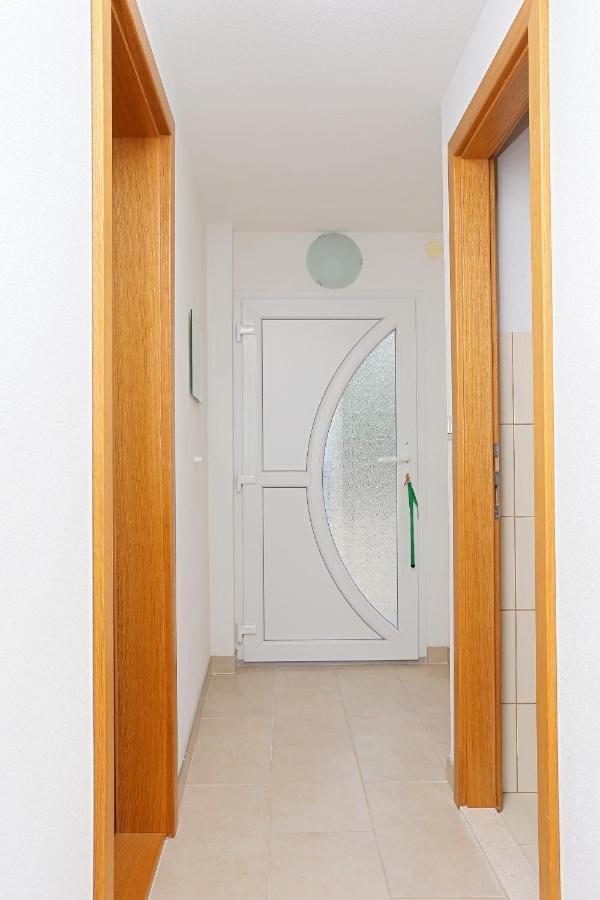 Apartments By The Sea Okrug Donji, Ciovo - 16657 Donji Okrug  المظهر الخارجي الصورة