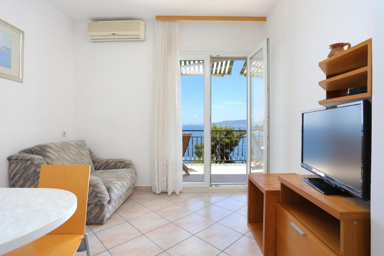 Apartments By The Sea Okrug Donji, Ciovo - 16657 Donji Okrug  المظهر الخارجي الصورة