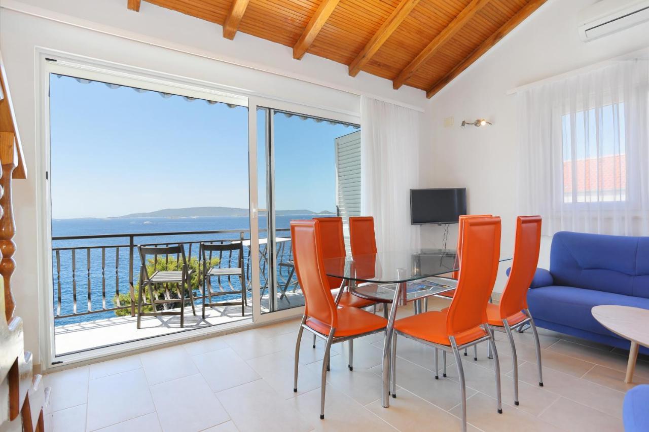 Apartments By The Sea Okrug Donji, Ciovo - 16657 Donji Okrug  المظهر الخارجي الصورة
