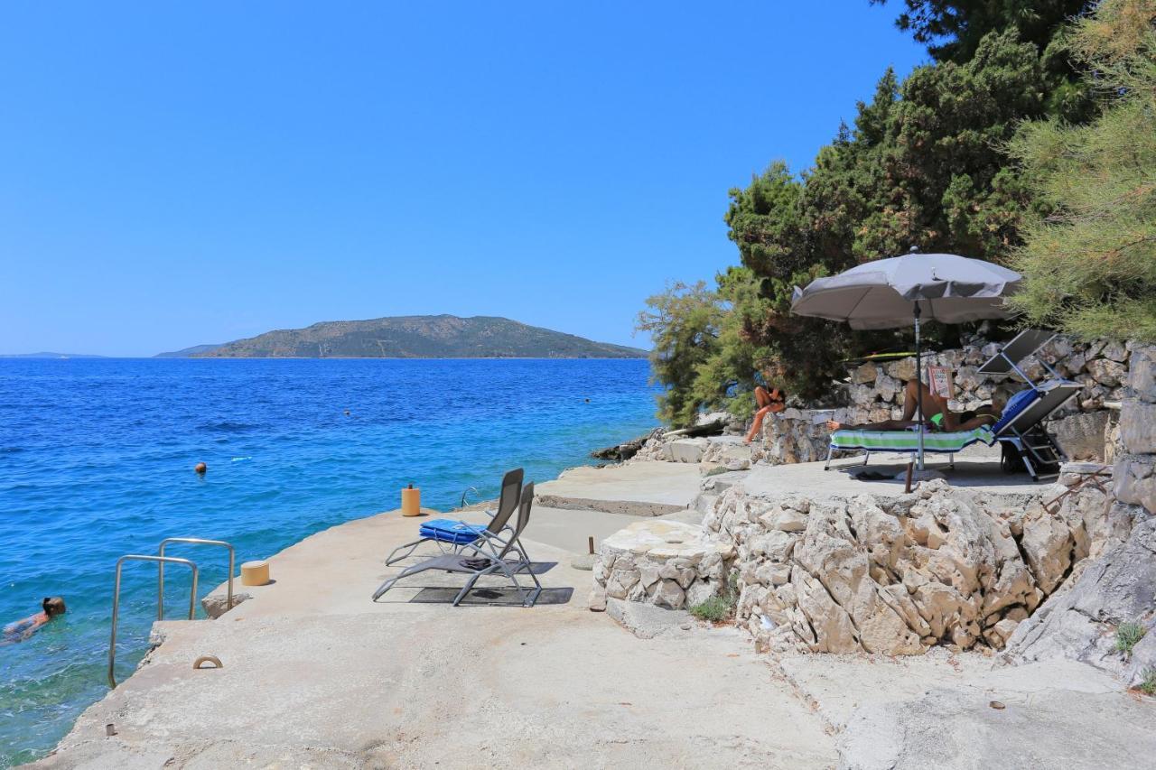 Apartments By The Sea Okrug Donji, Ciovo - 16657 Donji Okrug  المظهر الخارجي الصورة