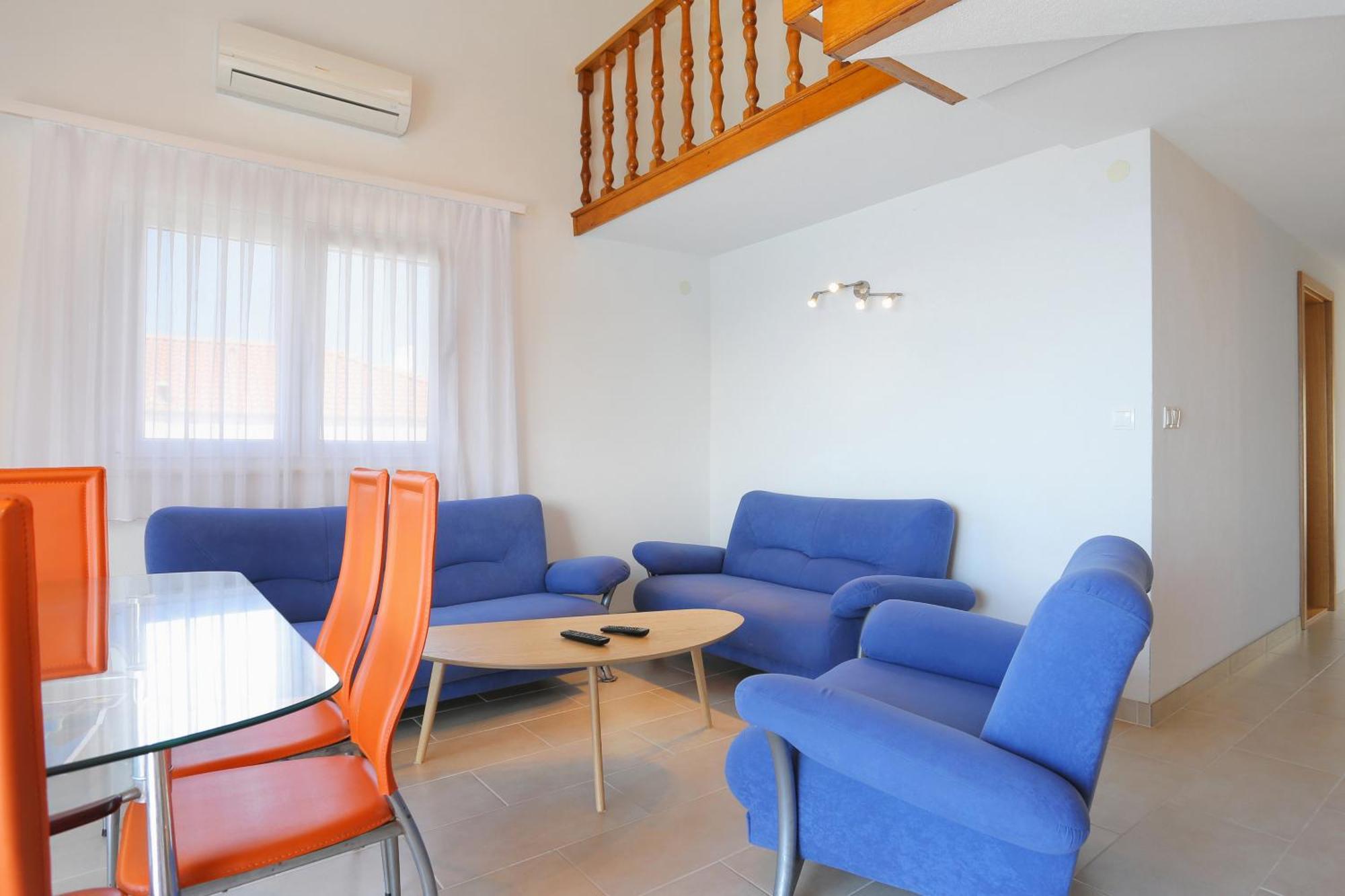 Apartments By The Sea Okrug Donji, Ciovo - 16657 Donji Okrug  الغرفة الصورة